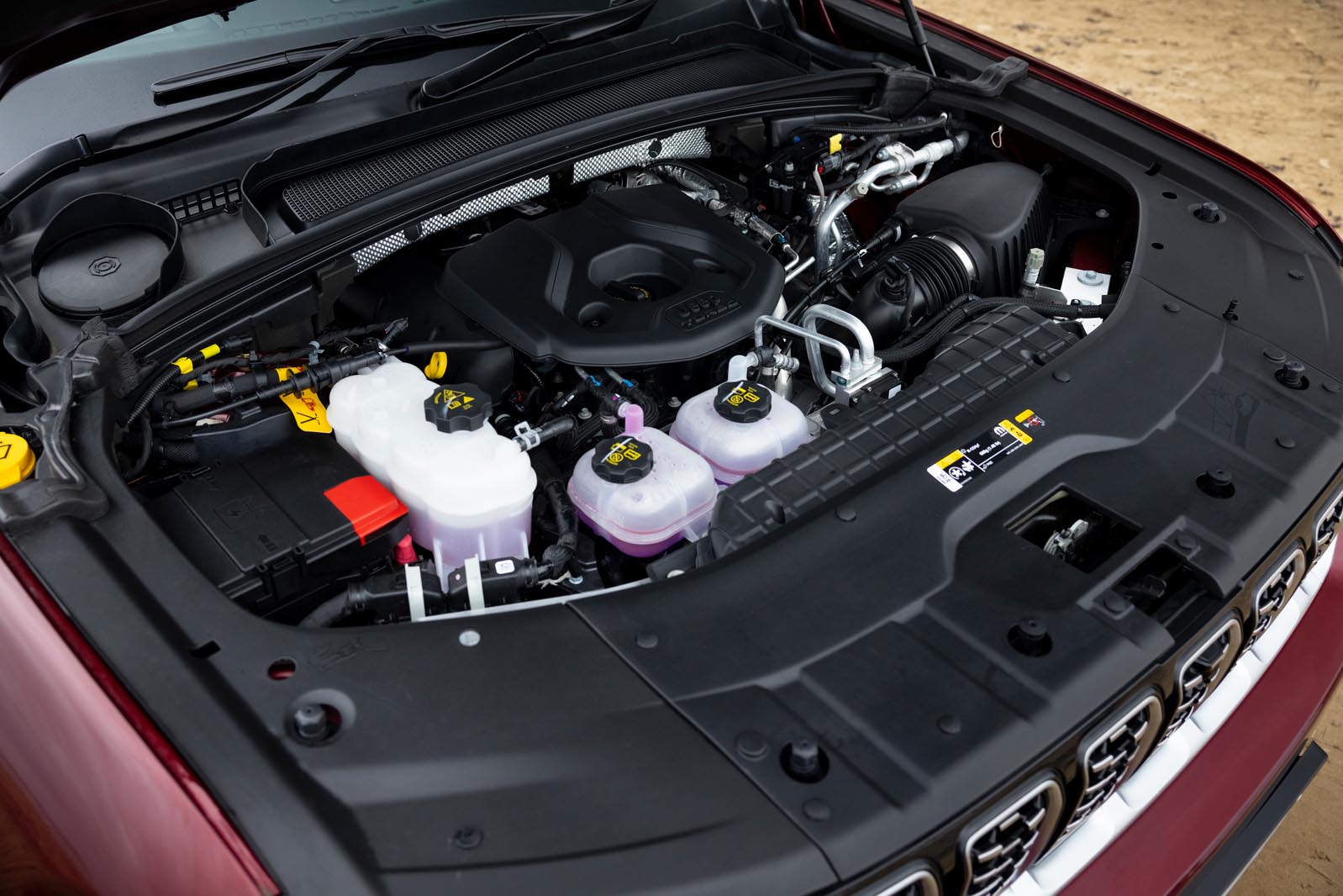 jeep grand cherokee review 2024 17 engine