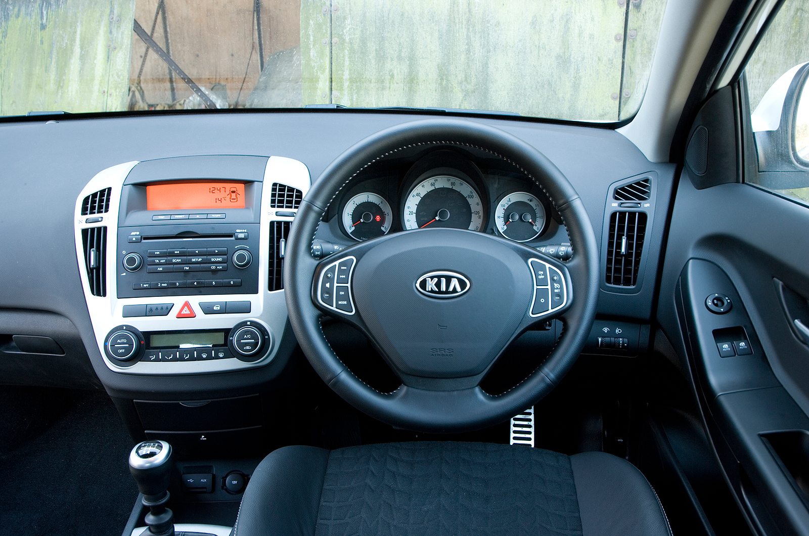 Kia Procee'd dashboard