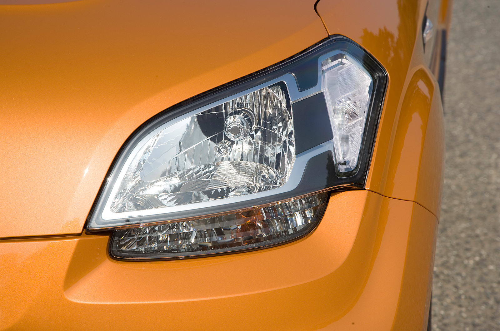 Kia Soul headlight