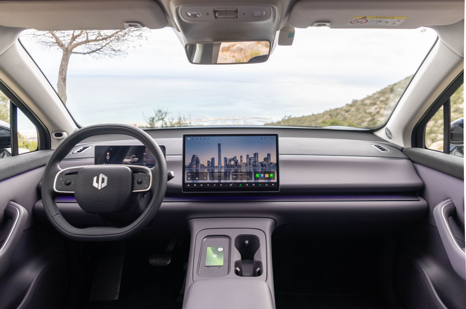 Leapmotor C10 REEV interior view