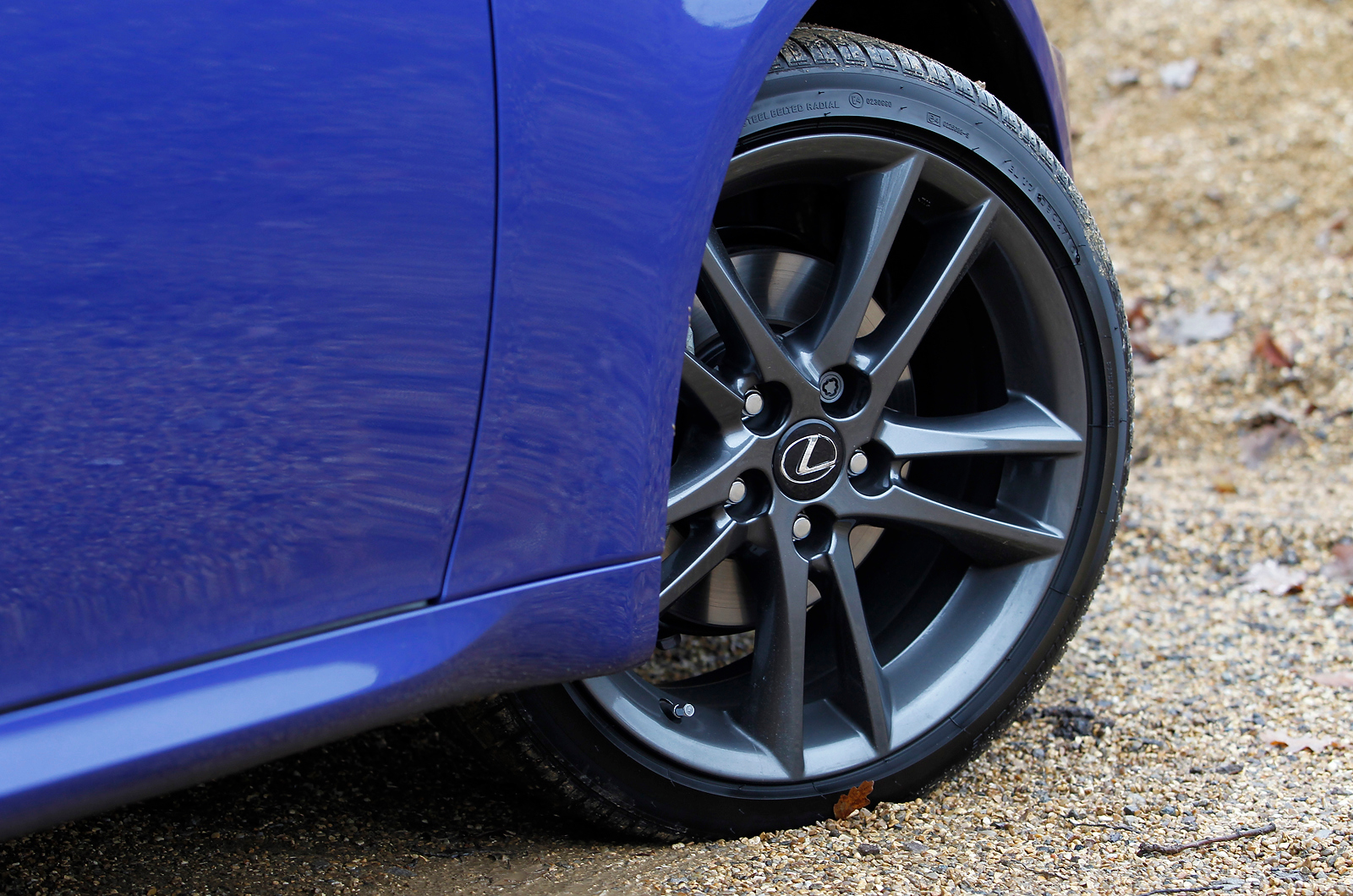 Lexus IS 19in alloy wheels