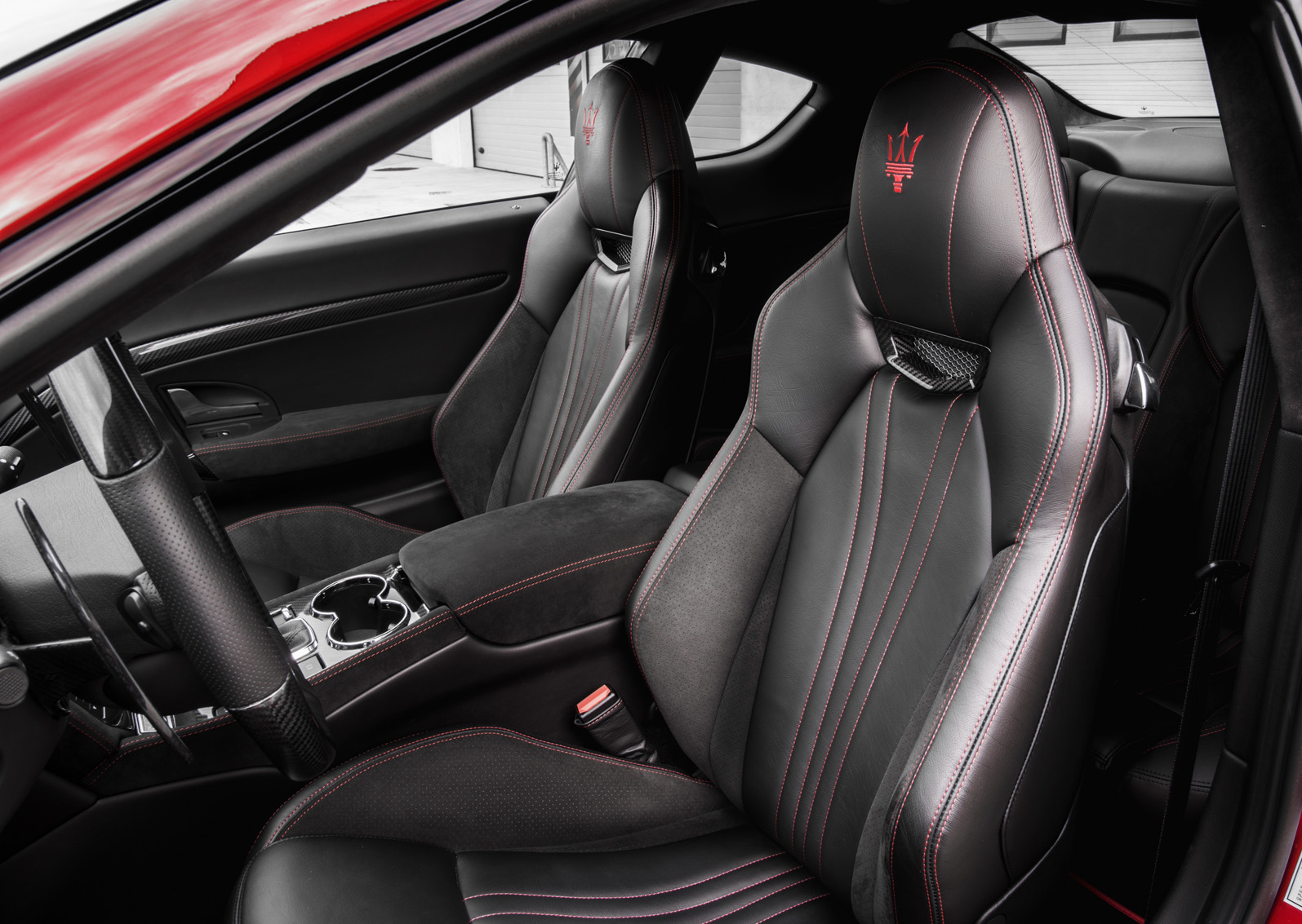 Maserati GranTurismo interior