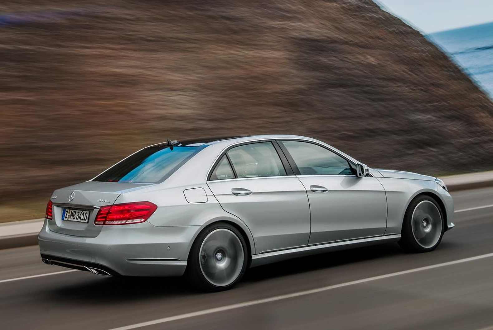 Mercedes Benz Introduces Nine Speed Auto Mercedes Benz Introduces Nine Speed Auto