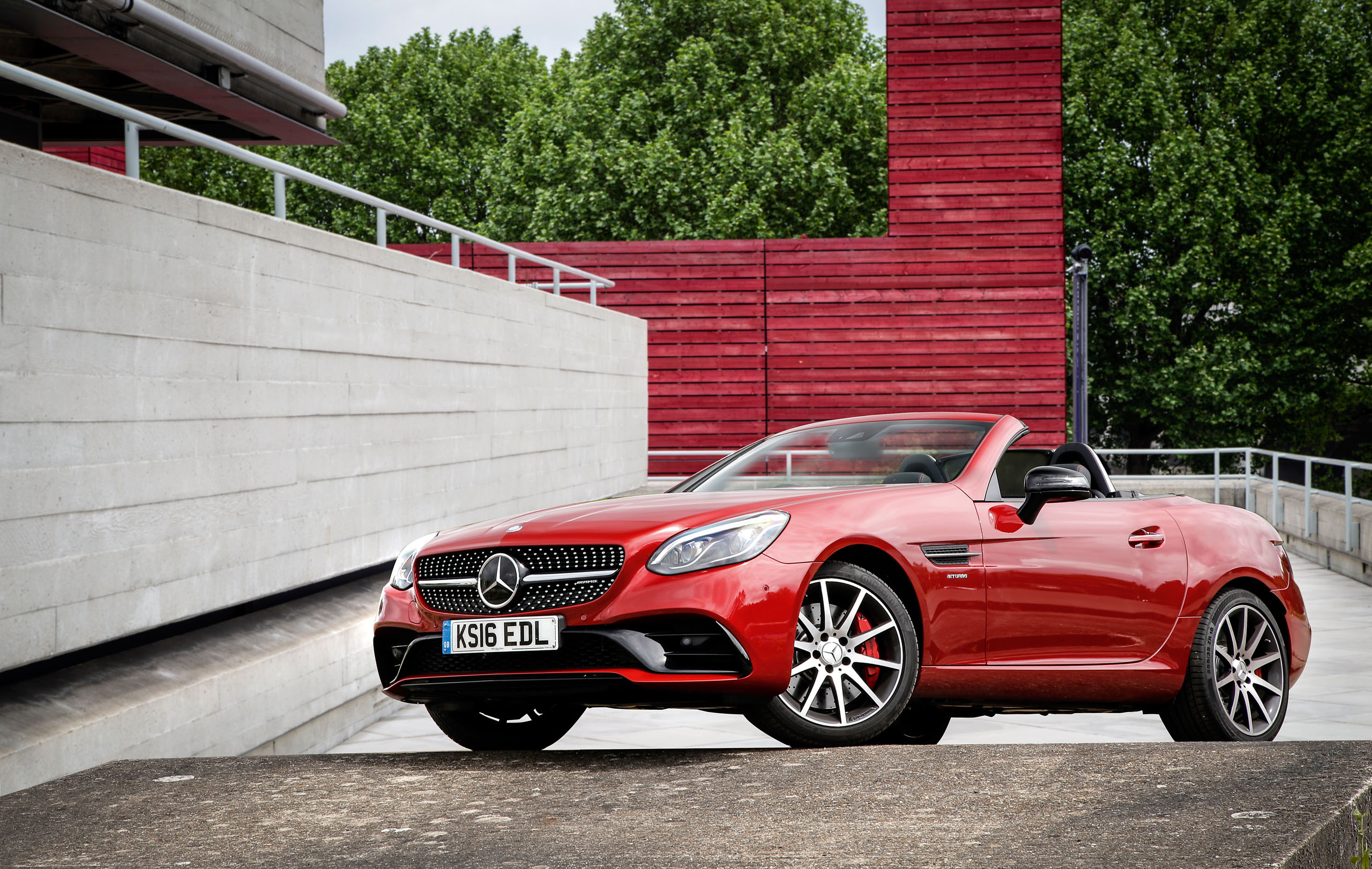 3.5 star Mercedes-AMG SLC 43