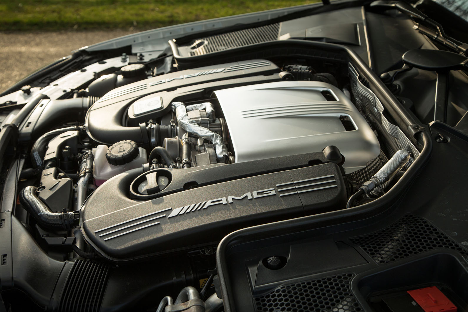 4.0-litre V8 Mercedes-AMG C 63 Cabriolet engine
