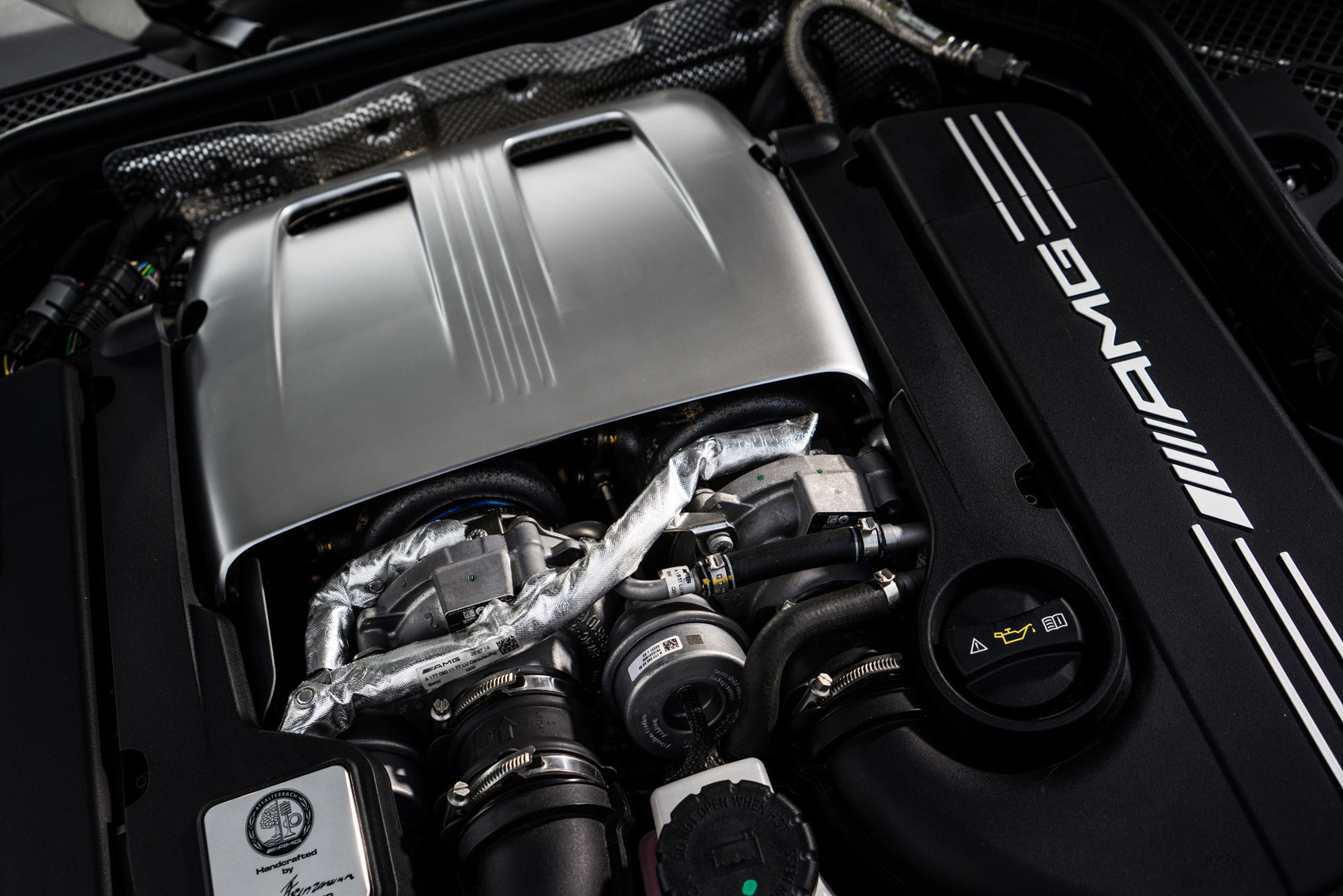 4.7-litre V8 Mercedes-AMG C 63 petrol engine