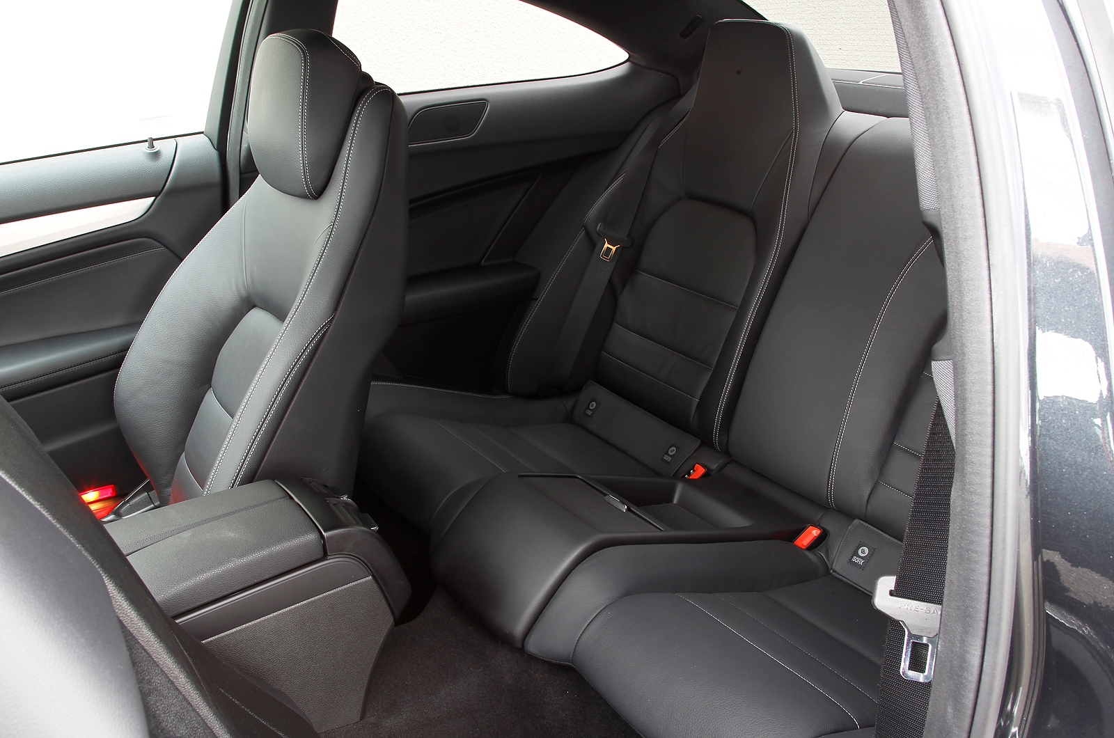 Mercedes Benz C Class Coupe 11 15 Interior Autocar
