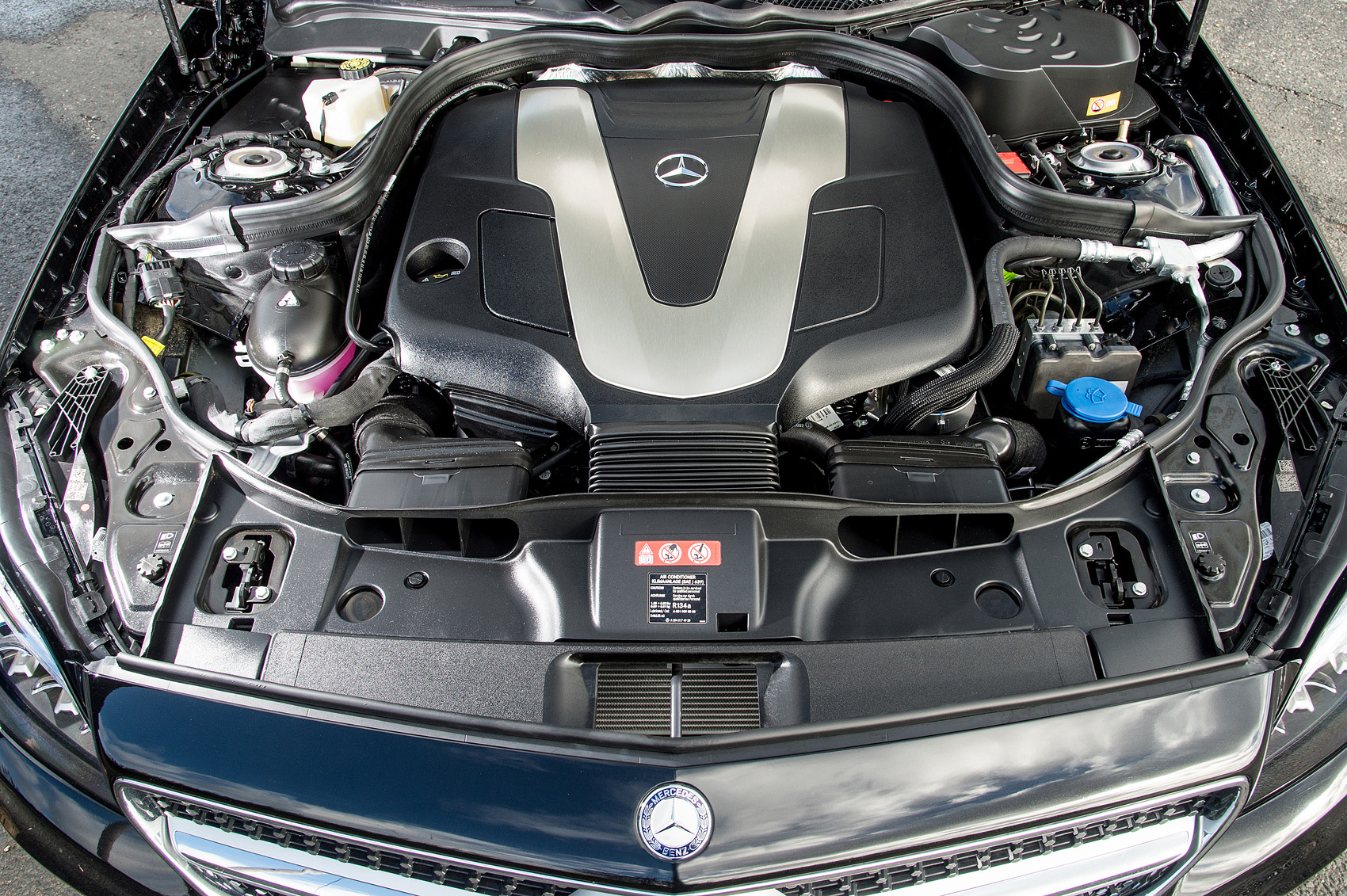 3.5-litre V6 Mercedes-Benz CLS diesel engine