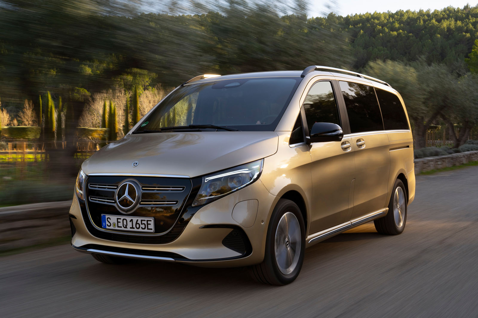 Mercedes Benz EQV Review 2025 Price Specs Autocar