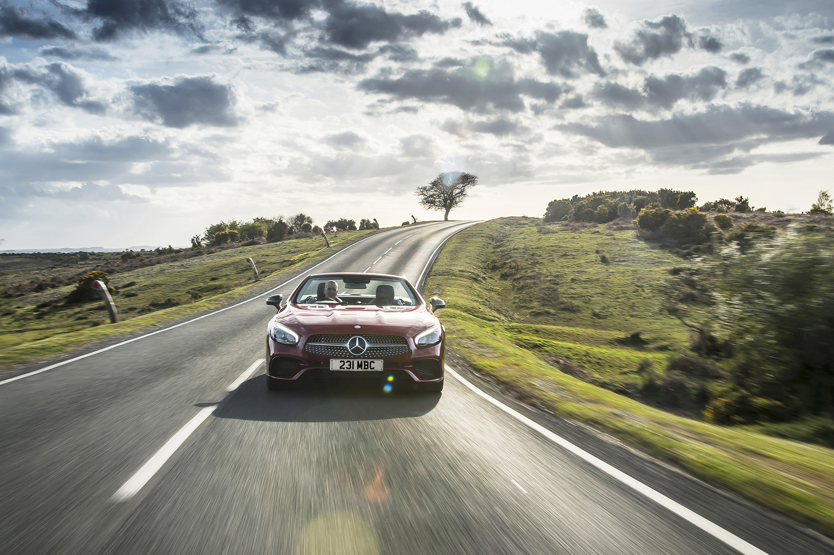 Mercedes-Benz SL cornering