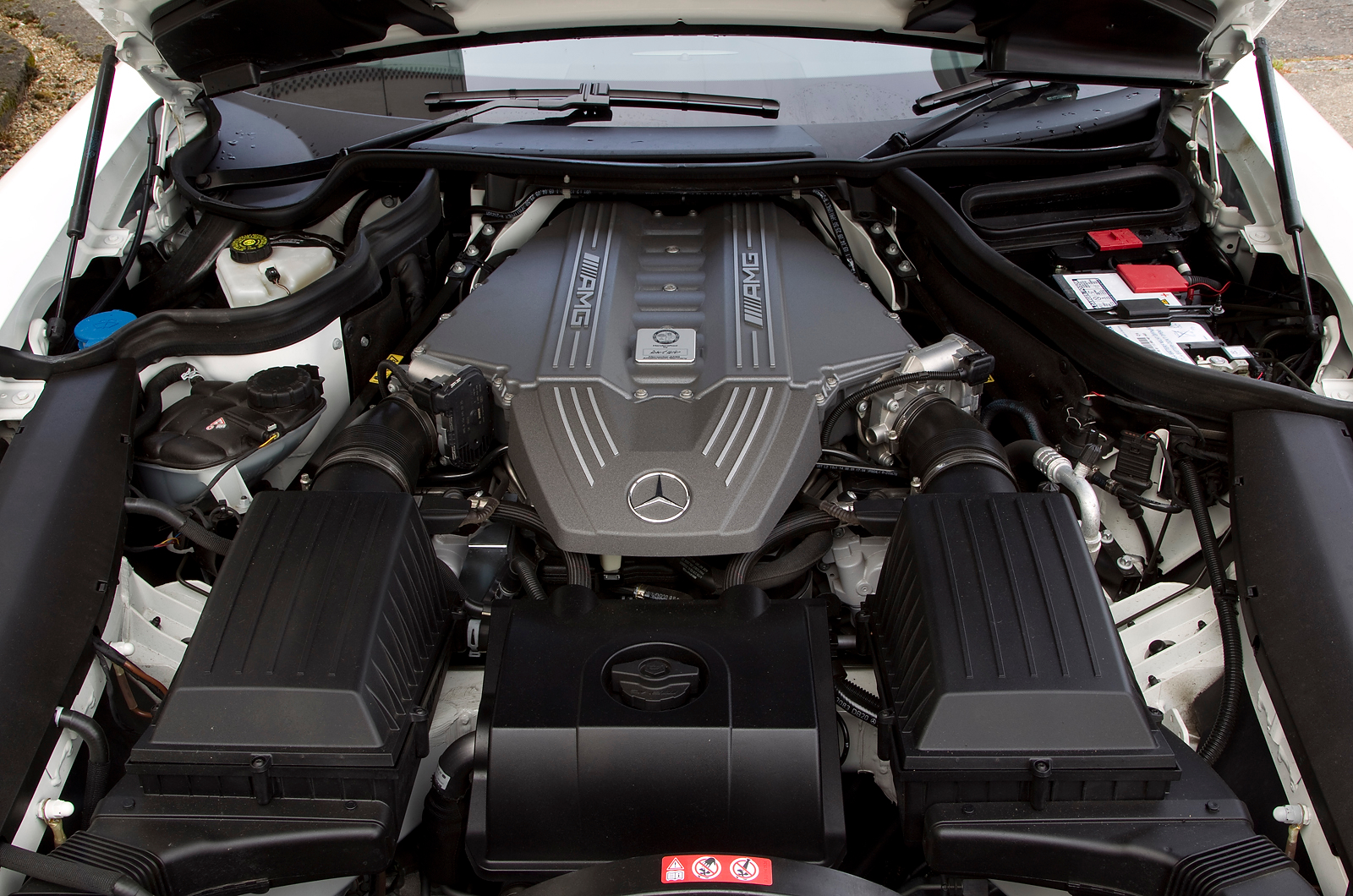 Mercedes-AMG SLS 6.2-litre V8 engine