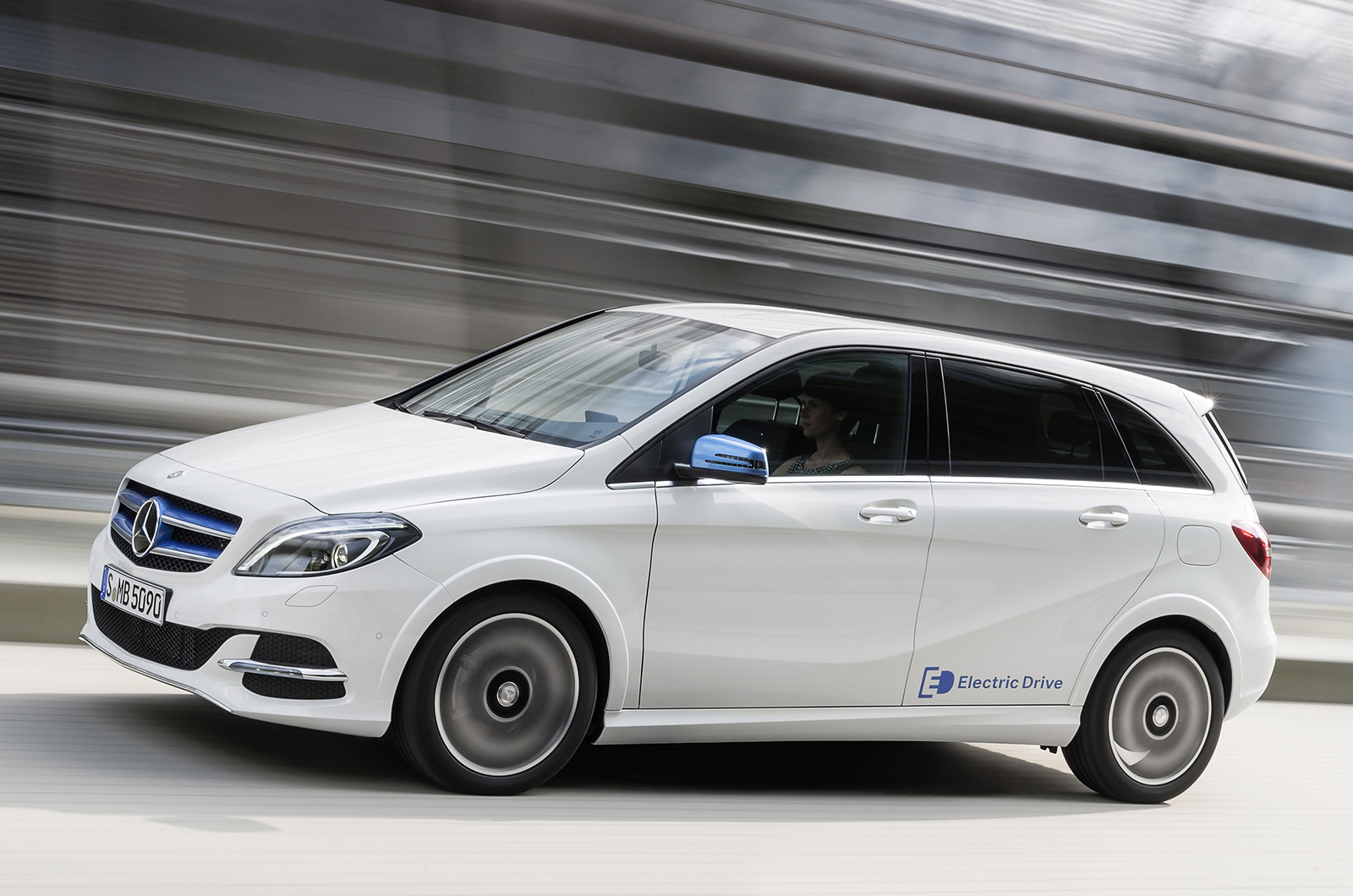 Facelifted Mercedes Benz B Class Gets Paris Debut Autocar