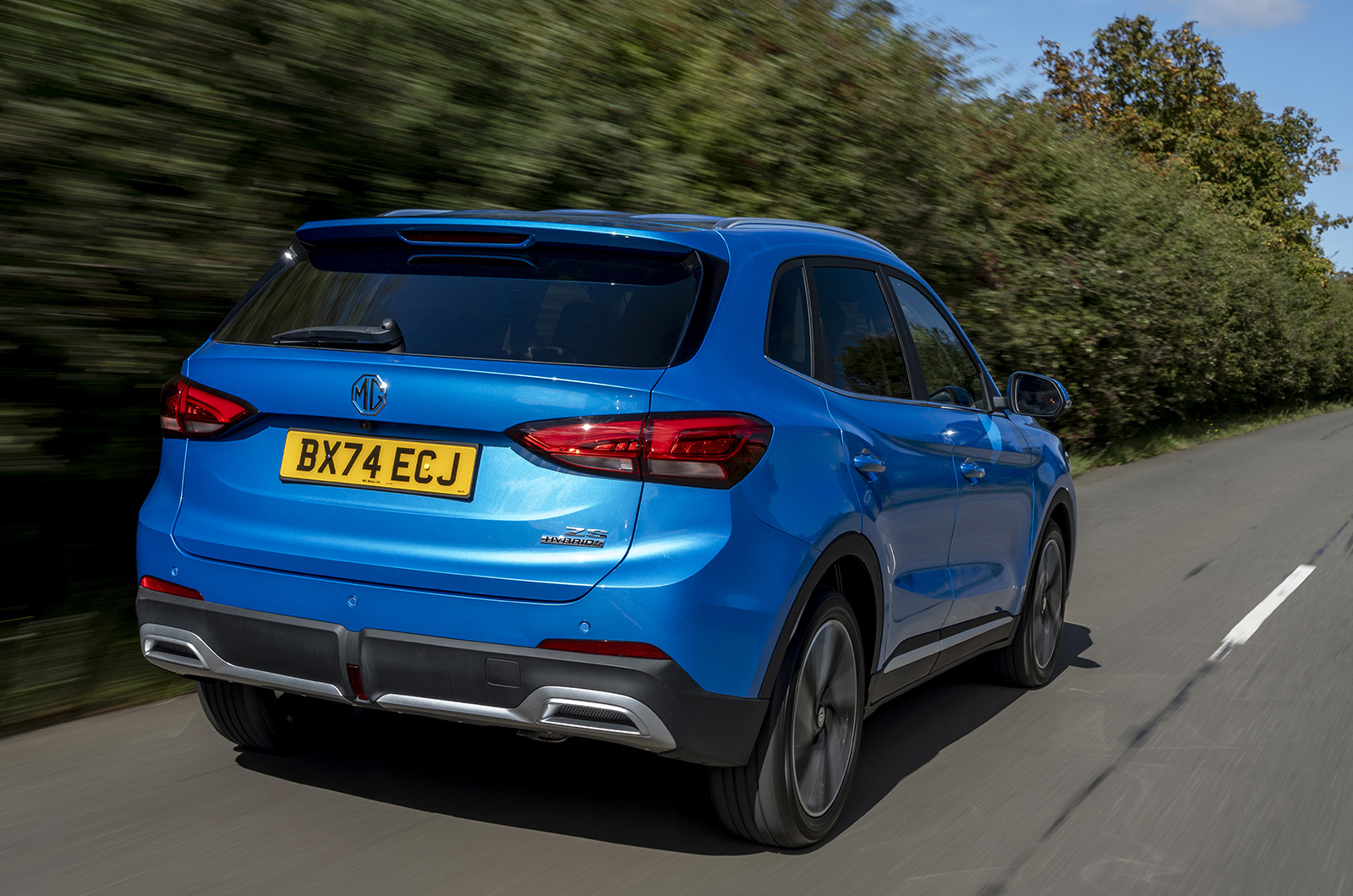 Suivi de la MG ZS à l'arrière MG ZS : la trajectoire de l'arrière
