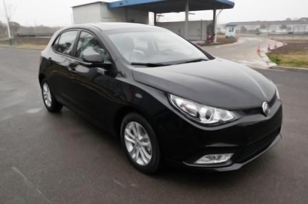 New MG 5 spied undisguised | Autocar