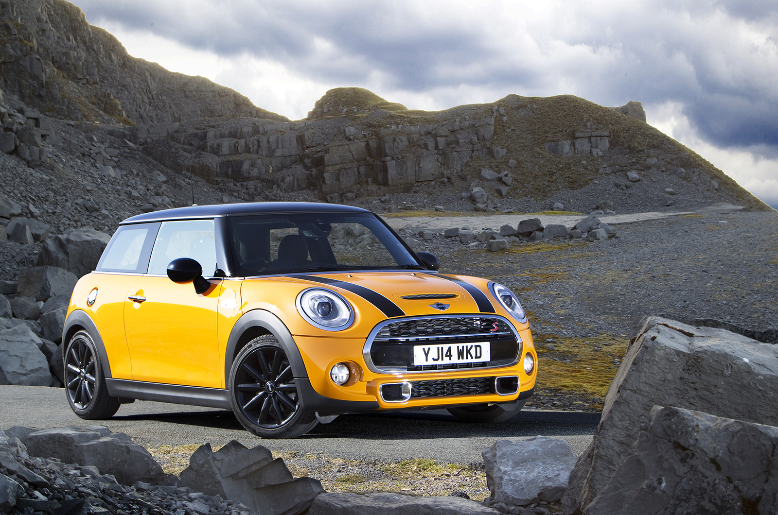 4 star Mini Cooper S