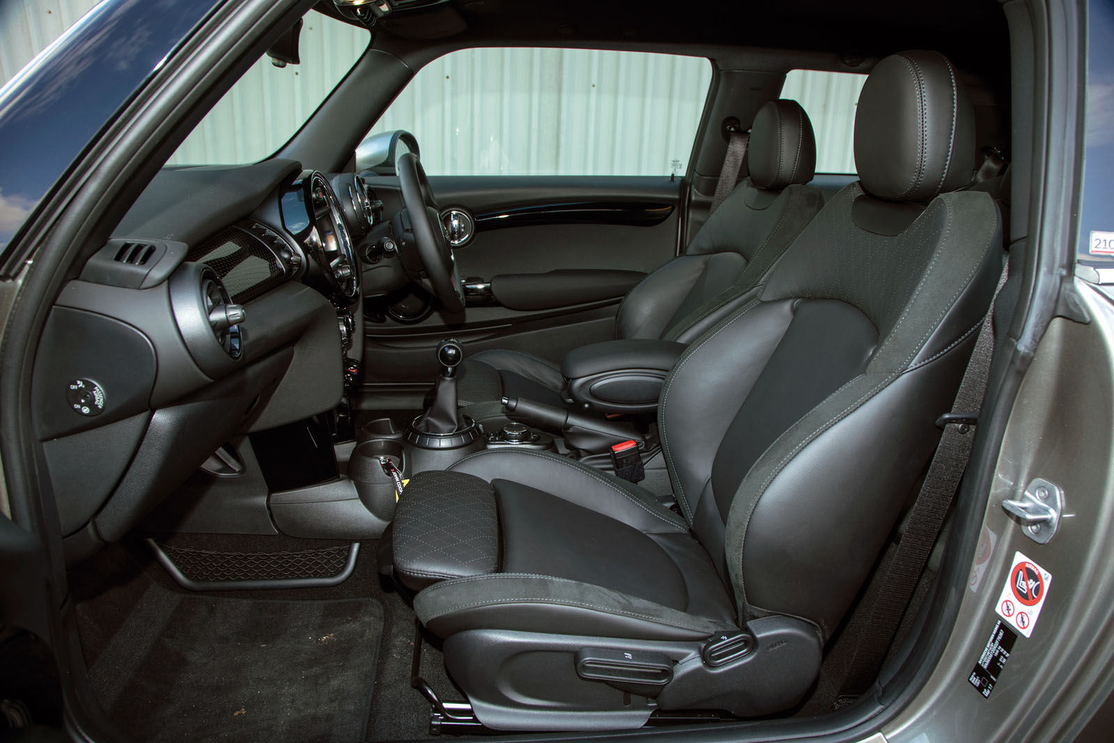 Mini Cooper S Works 210 interior