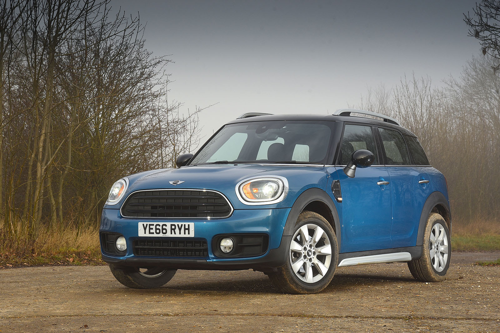 3.5 star Mini Countryman 