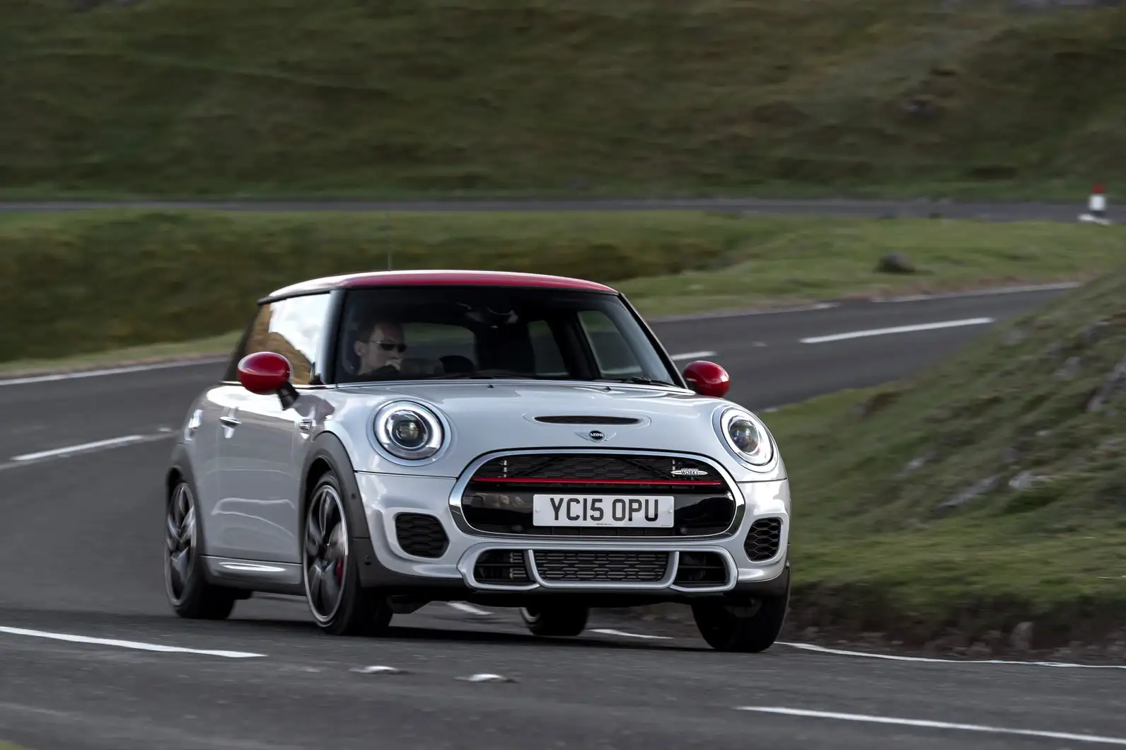 Top 50+ imagen mini cooper john cooper works interior ...