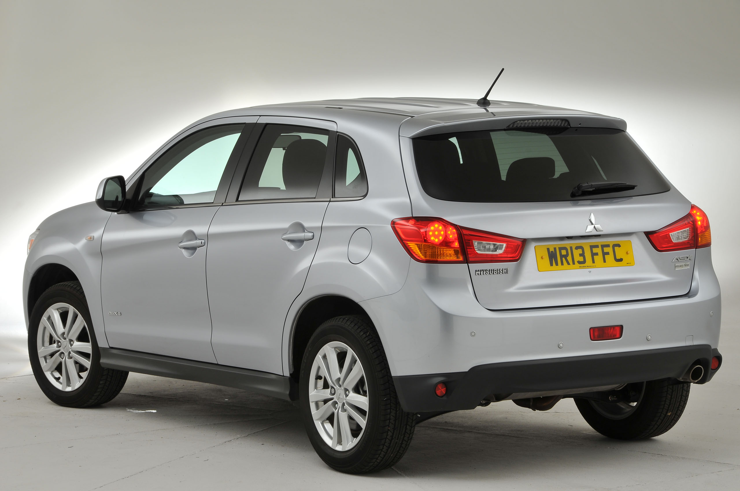 Mitsubishi ASX rear quarter