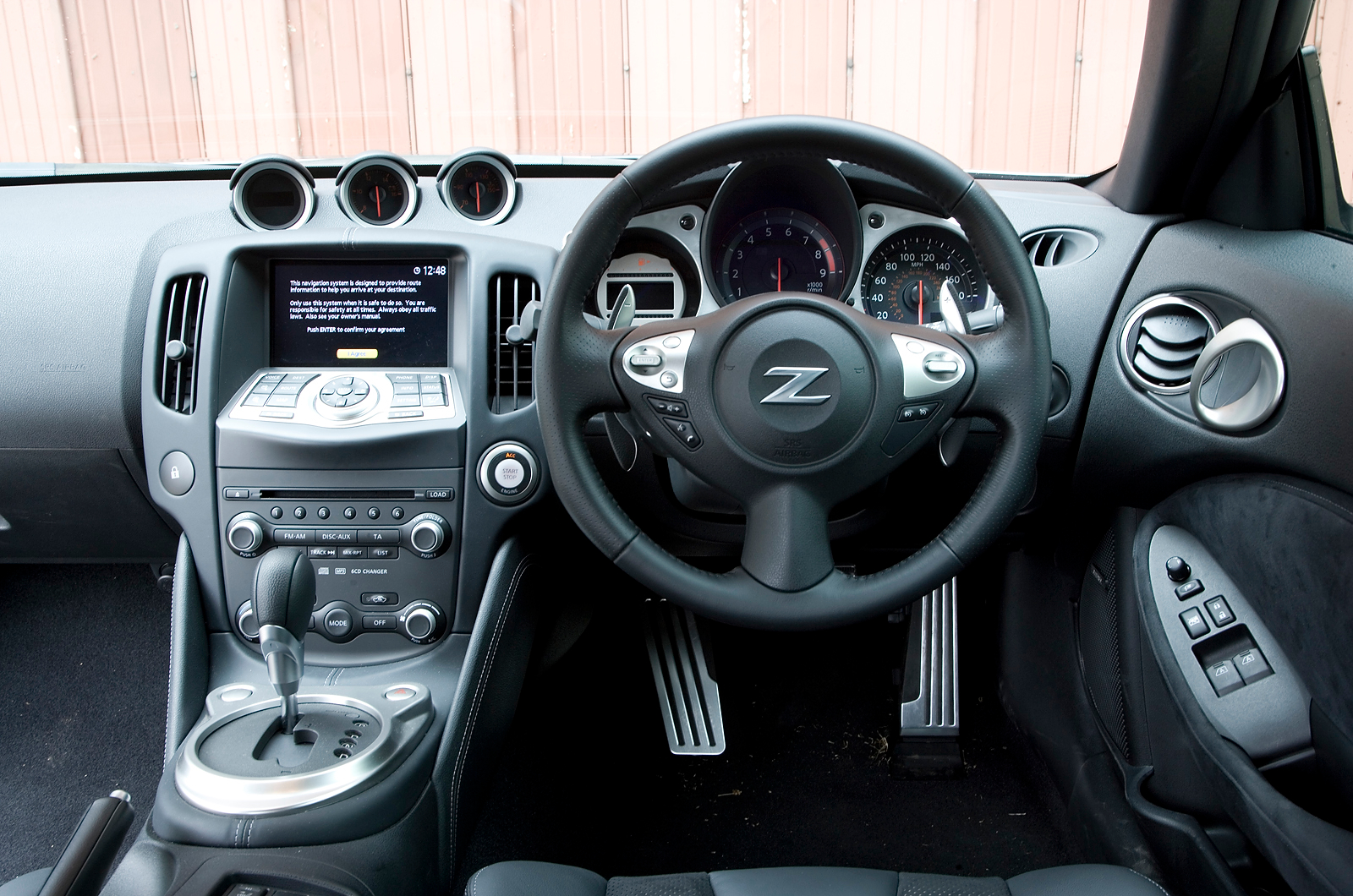 Nissan 370Z dashboard