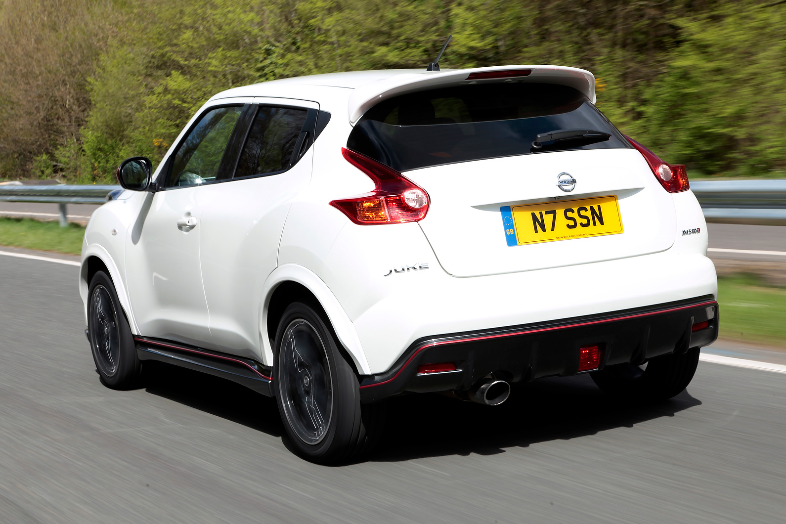 Nissan Juke Nismo rear quarter