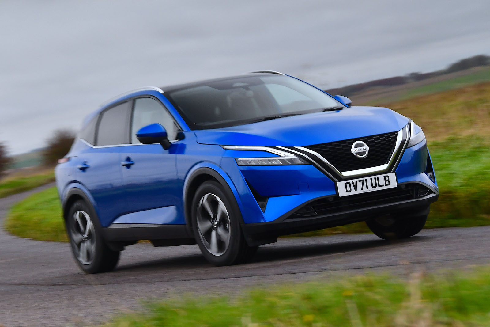 https://www.autocar.co.uk/Nissan%20Qashqai%20front%20quarter%20tracking