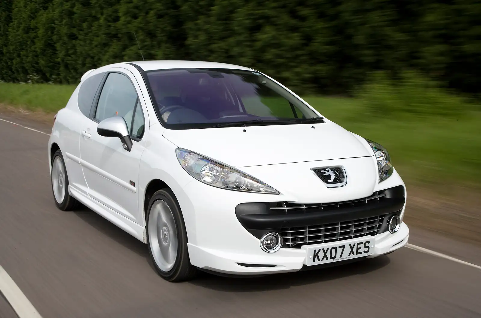 Peugeot 207CC Review - Drive