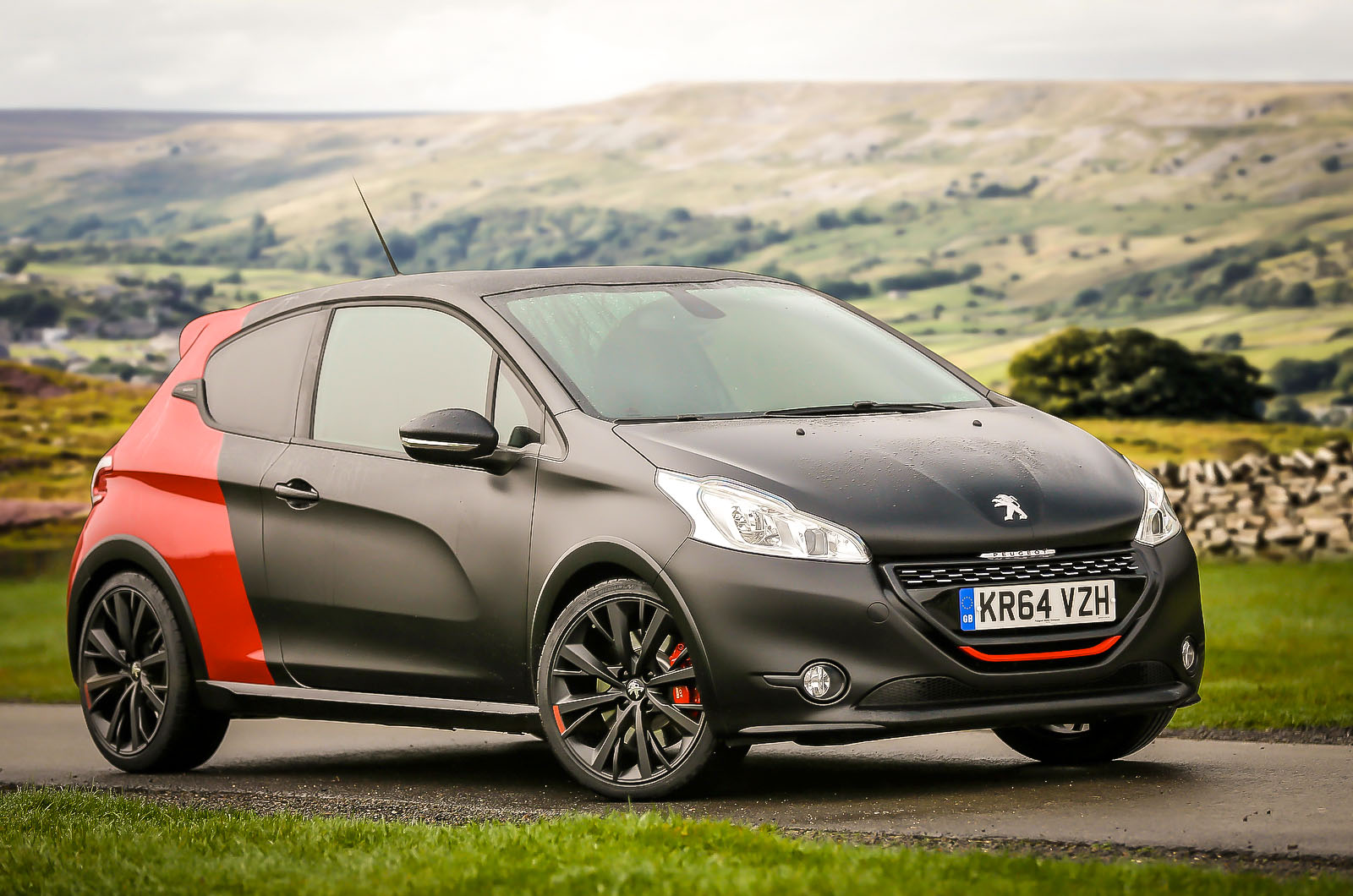 2014 Peugeot 208 GTi