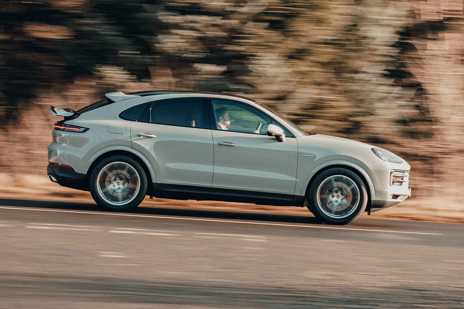 porsche cayenne e hybrid coupe review 2024 02 panning side porsche cayenne e hybrid coupe review 2024 02 panning side