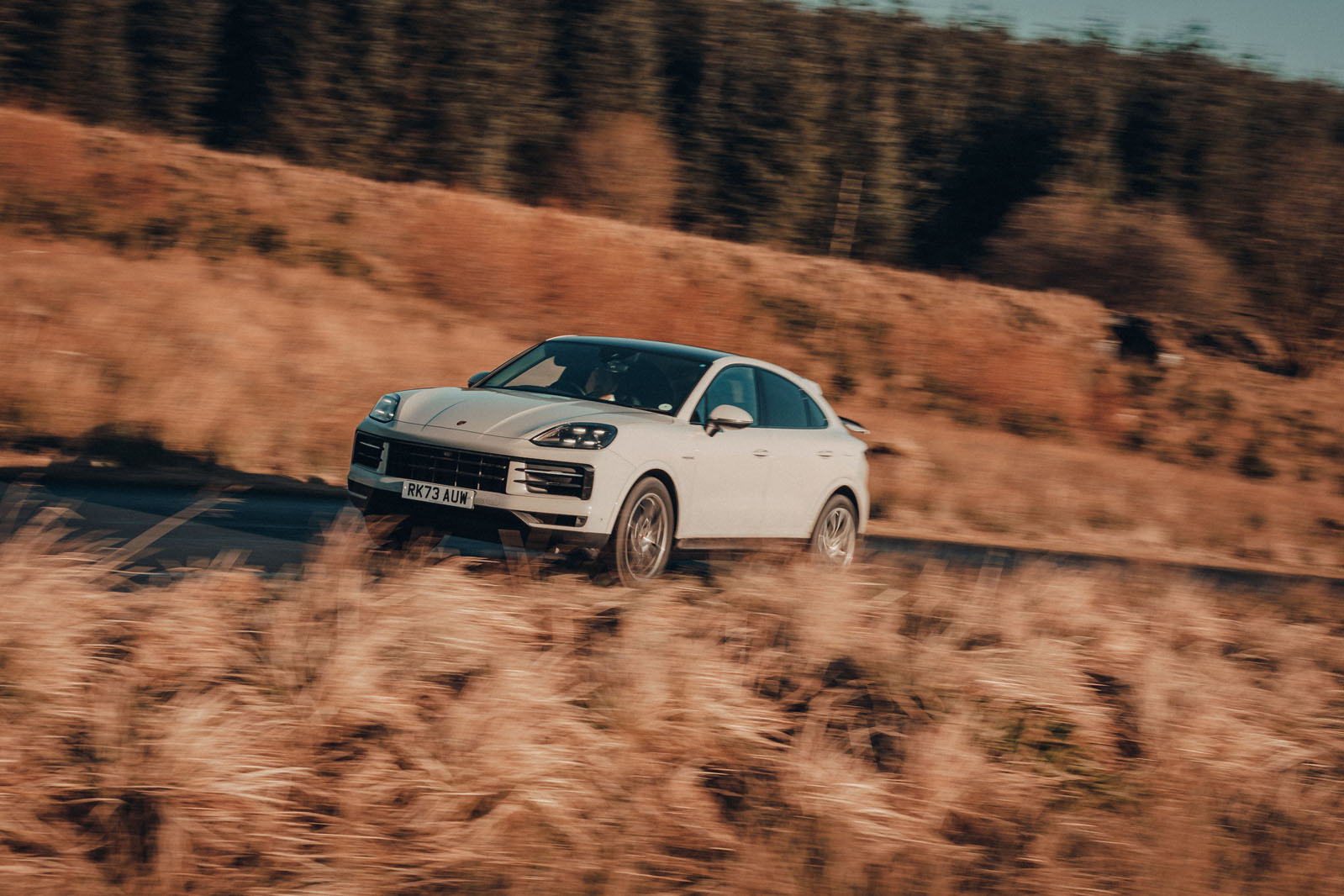 porsche cayenne e hybrid coupe review 2024 12 panning front