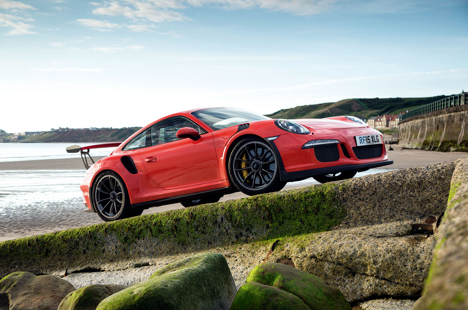 5 star Porsche 911 GT3 RS