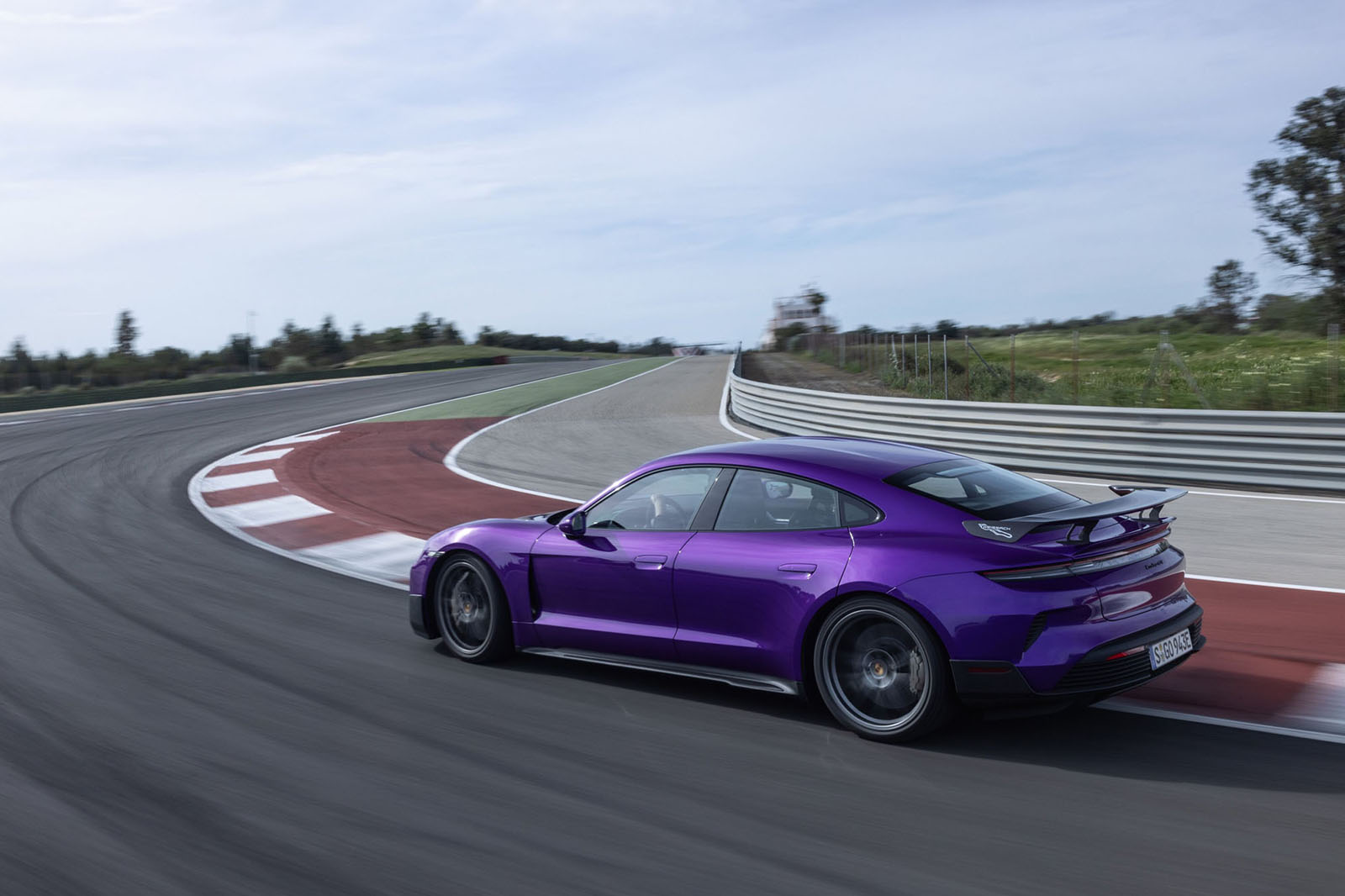 porsche taycan turbo gt review 2024 02 tracking rear