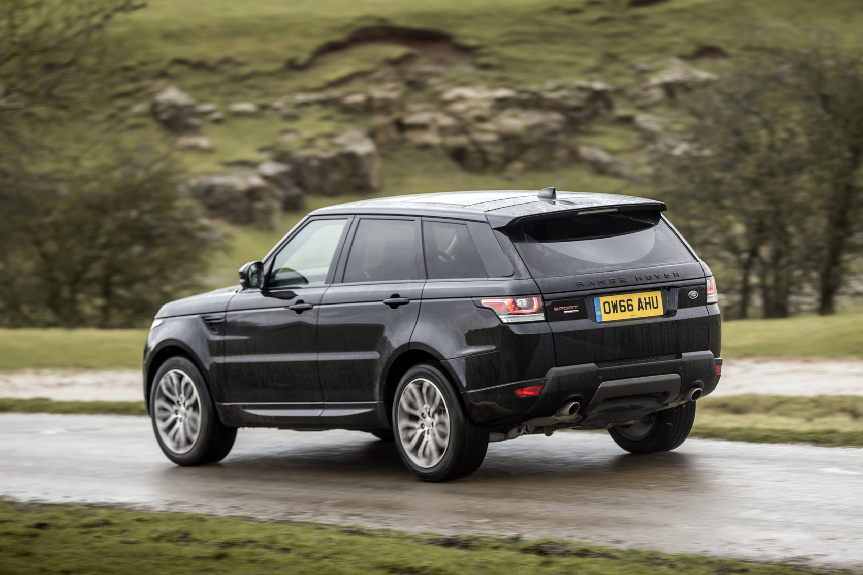 Range Rover Sport rear