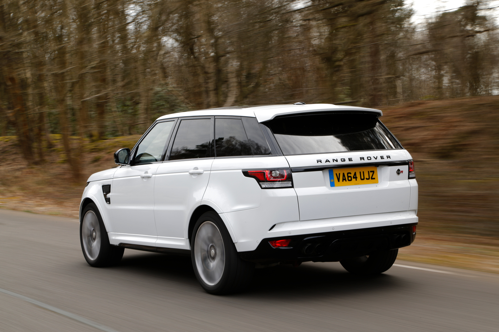 Range Rover SVR rear