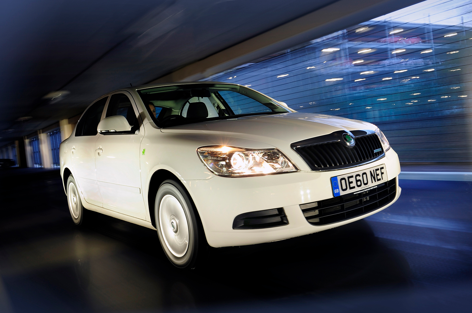 Skoda Octavia 2013 Estate car (2013 - 2017) reviews, technical data, prices