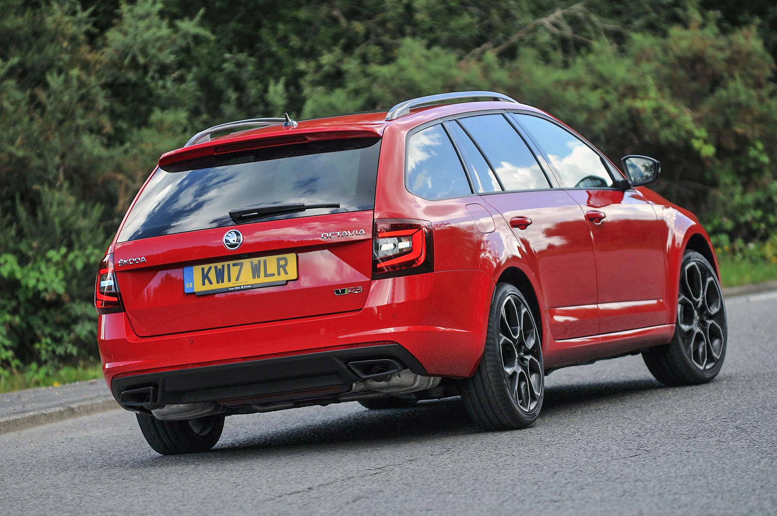 Skoda Octavia vRS 245 rear