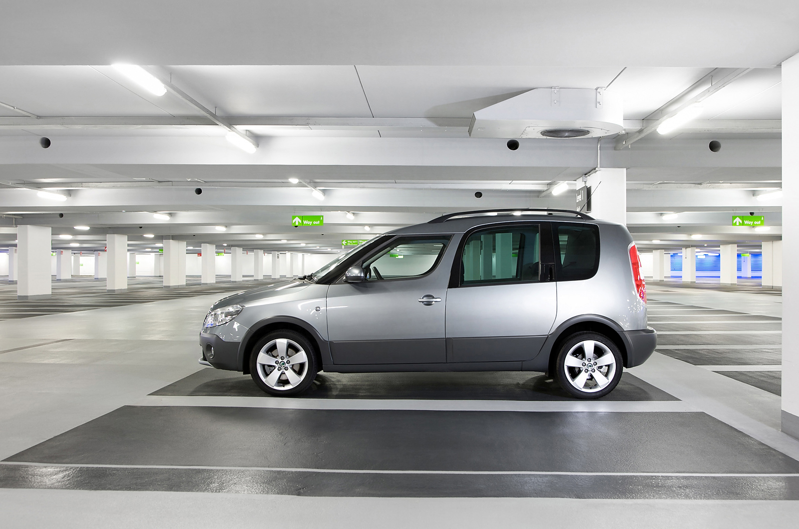 Used Skoda Roomster 2006-2015 review