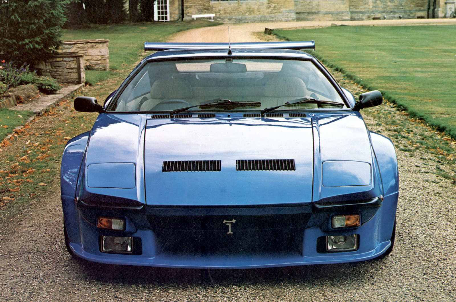 https://www.autocar.co.uk/sites/autocar.co.uk/files/slideshow_image/08-de-tomaso_0.jpg