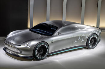 Mercedes AMG Vision Concept front three quarters