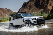 2020 Land Rover Defender reveal - wading front