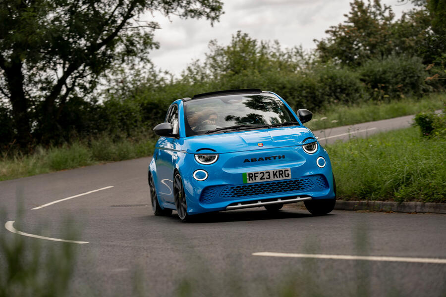 abarth-500e-convertible-uk-fd-2023-front-cornering