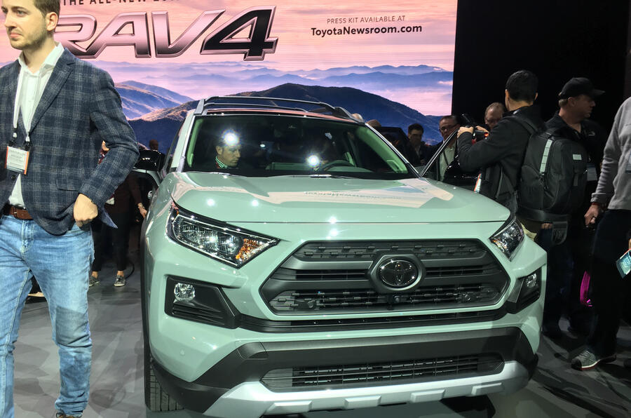 001 Rav4