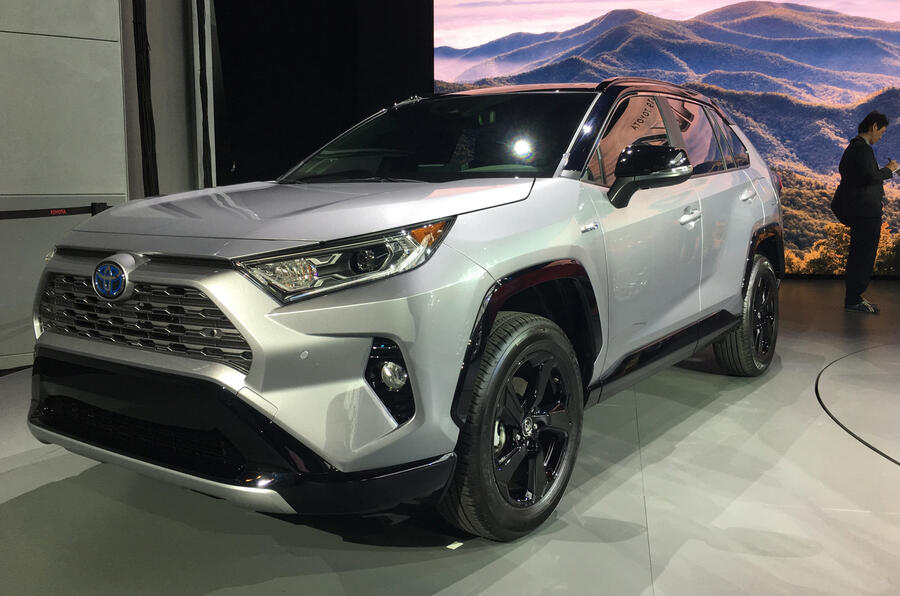 001 Rav4 grey