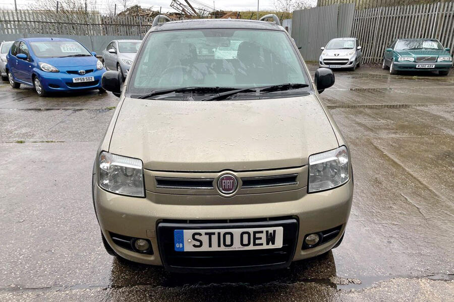 03 Fiat panda 4x4 front