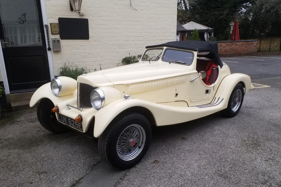 05 Classic car