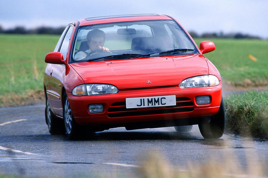 06 Mitsubishi colt