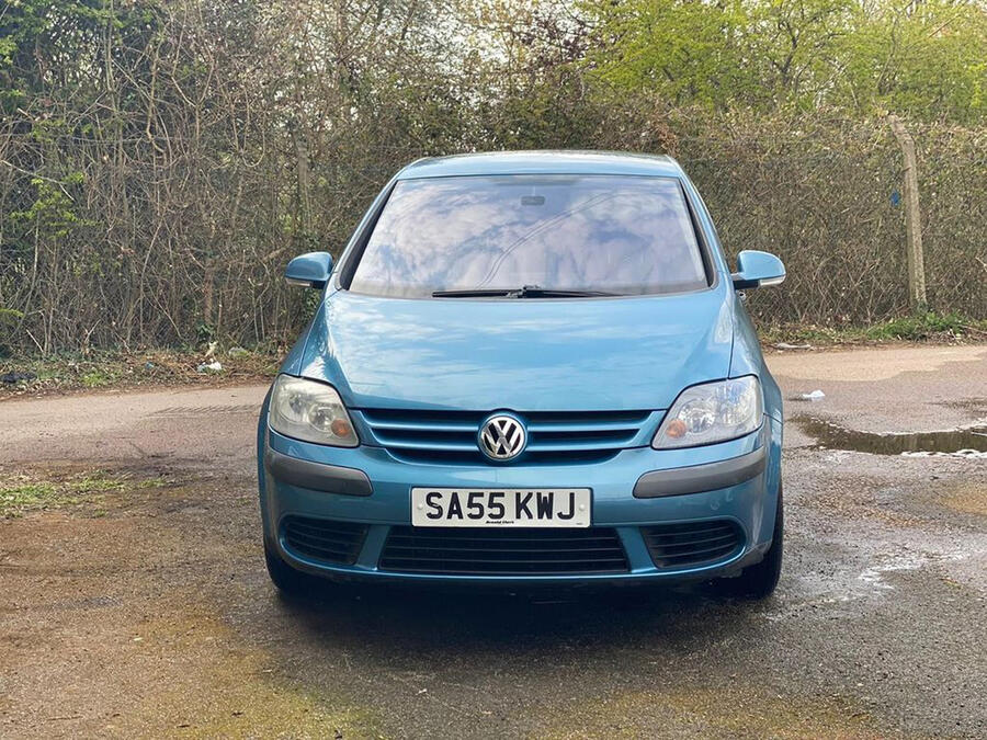 08 Volkswagen golf sv