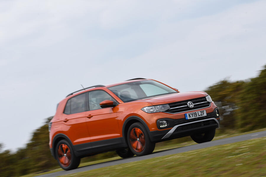 1 Volkswagen t cross hero front