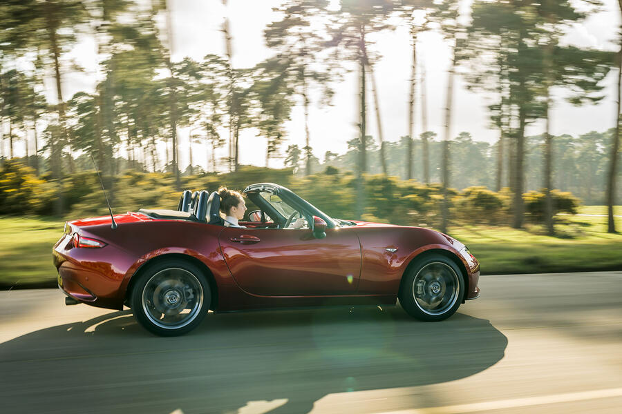 Mazda MX-5 2.0 Sport Tech 2020 UK first drive