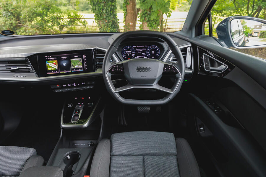 11 Audi q4 e tron 2021 long term review dashboard